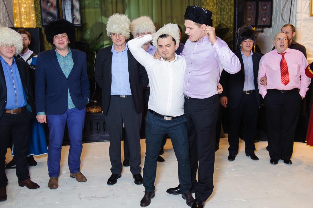 казачий ансамбль в ресторане Город